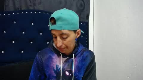 Snapshot of anyu_1306 chatting on 12/13/24, 07:47 anyu online show from 12/13/24, 07:47