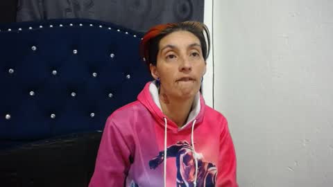 Snapshot of anyu_1306 chatting on 01/04/25, 11:59 anyu online show from 01/04/25, 11:59