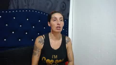 Snapshot of anyu_1306 chatting on 01/11/25, 06:03 anyu online show from 01/11/25, 06:03