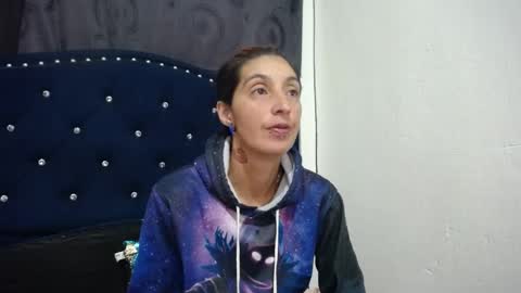 Snapshot of anyu_1306 chatting on 01/17/25, 12:31 anyu online show from 01/17/25, 12:31