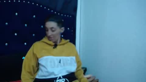 Snapshot of anyu_1306 chatting on 02/17/25, 06:09 anyu online show from 02/17/25, 06:09