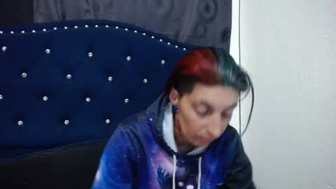 Snapshot of anyu_1306 chatting on 02/19/25, 02:01 anyu online show from 02/19/25, 02:01