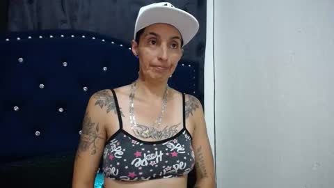 Snapshot of anyu_1306 chatting on 02/25/25, 11:11 anyu online show from 02/25/25, 11:11