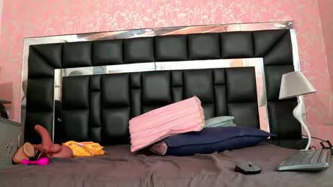 Chelmi online show from 11/07/25, 11:54