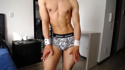 Snapshot of aodaboyy chatting on 01/13/25, 08:37 aodaboy online show from 01/13/25, 08:37