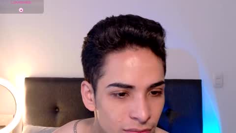 Snapshot of aodaboyy chatting on 09/21/25, 12:51 aodaboy online show from 09/21/25, 12:51