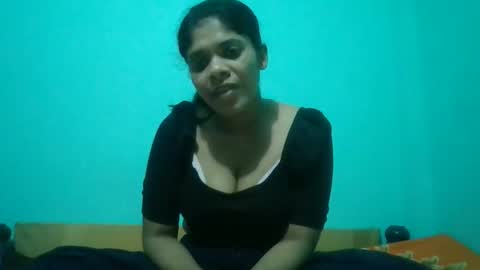 Snapshot of apa142817 chatting on 05/10/26, 04:01 Aparalux online show from 05/10/26, 04:01