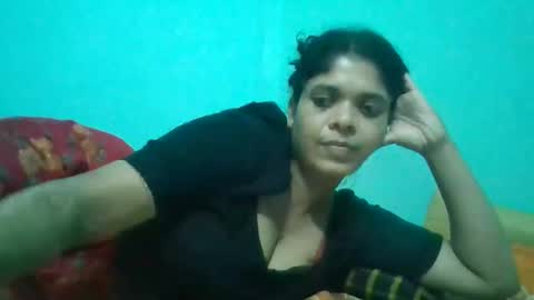 Snapshot of apa142817 chatting on 05/11/26, 02:12 Aparalux online show from 05/11/26, 02:12