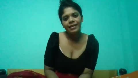 Snapshot of apa142817 chatting on 05/14/26, 07:15 Aparalux online show from 05/14/26, 07:15