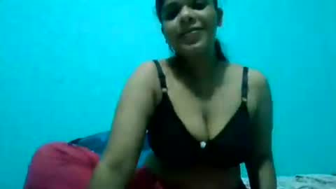 Snapshot of apa142817 chatting on 08/02/26, 03:21 Aparalux online show from 08/02/26, 03:21
