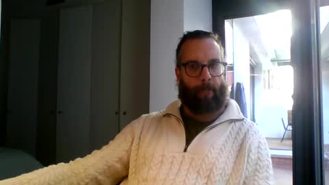 Snapshot of apc_3 chatting on 11/25/25, 02:06 apc_3 online show from 11/25/25, 02:06