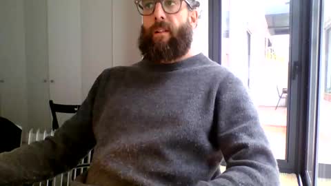 Snapshot of apc_3 chatting on 12/04/25, 09:29 apc_3 online show from 12/04/25, 09:29