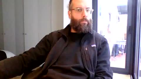 Snapshot of apc_3 chatting on 01/15/26, 09:14 apc_3 online show from 01/15/26, 09:14