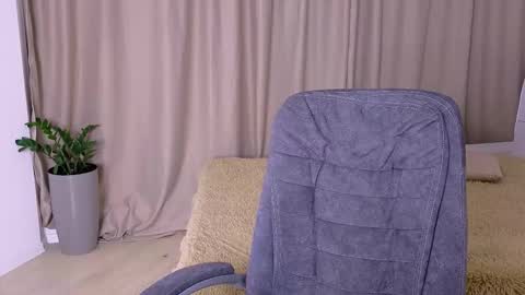 Snapshot of apheliastar chatting on 11/22/25, 03:11 ApheliaStar online show from 11/22/25, 03:11