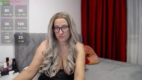 Sarah online show from 02/22/26, 05:40