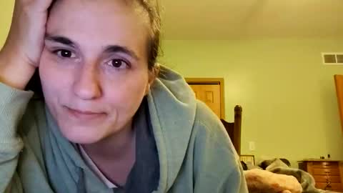 Snapshot of aphrodite60 chatting on 11/27/25, 02:02 Aphrodite60 online show from 11/27/25, 02:02