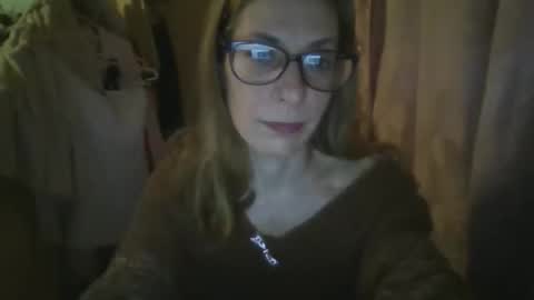 Snapshot of aphrodity_rox chatting on 06/05/26, 10:26 Aphrodity Rox online show from 06/05/26, 10:26