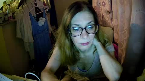 Snapshot of aphrodity_rox chatting on 07/30/26, 10:42 Aphrodity Rox online show from 07/30/26, 10:42