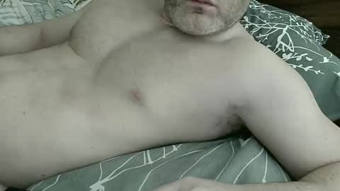 Snapshot of apluslickin chatting on 12/29/24, 05:22 Aplusickin online show from 12/29/24, 05:22