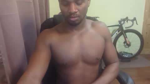 apollodarkmn online show from 12/04/25, 04:33