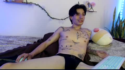 Apolo online show from 01/12/25, 04:08