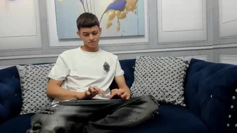   online show from 03/19/26, 01:42