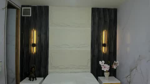   online show from 04/12/26, 02:05