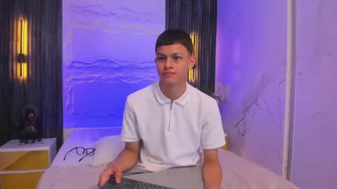   online show from 04/25/26, 02:47
