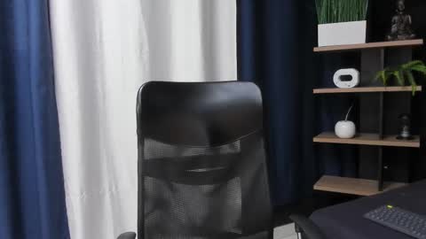 Apolo online show from 12/02/25, 12:27