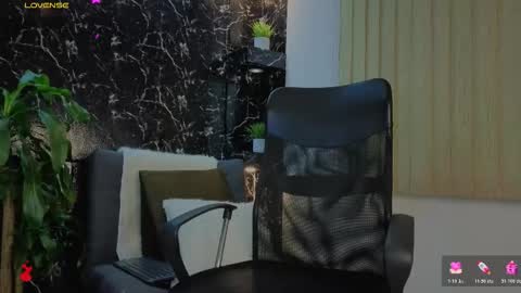 Apolo Lux  online show from 01/18/26, 02:37