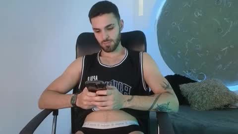 Apolo Lux  online show from 02/03/26, 07:19