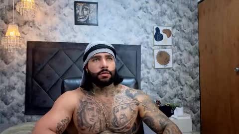 Apolo online show from 10/04/25, 11:03