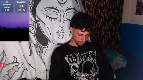 Snapshot of apolo_s chatting on 01/19/25, 09:55 Andres online show from 01/19/25, 09:55