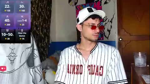 Snapshot of apolo_s chatting on 02/25/25, 03:42 Andres online show from 02/25/25, 03:42