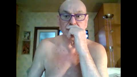 Adam online show from 02/08/25, 02:49