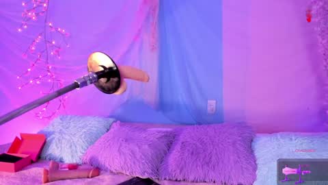 Lily online show from 04/13/26, 10:26