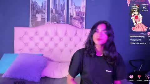 Snapshot of applehot_lr chatting on 02/27/25, 08:17 sofi y kevin online show from 02/27/25, 08:17