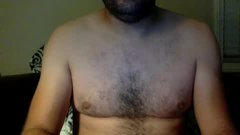 Snapshot of applesauce1584 chatting on 02/21/25, 11:11 Display Name online show from 02/21/25, 11:11