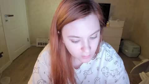 appleyummybuns online show from 03/08/26, 02:04