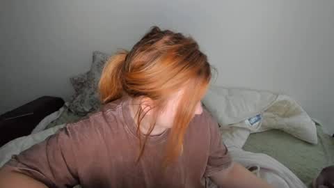 appleyummybuns online show from 06/05/26, 04:19