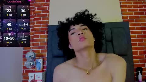 Snapshot of appolo_jay chatting on 01/24/25, 11:23 appolo online show from 01/24/25, 11:23