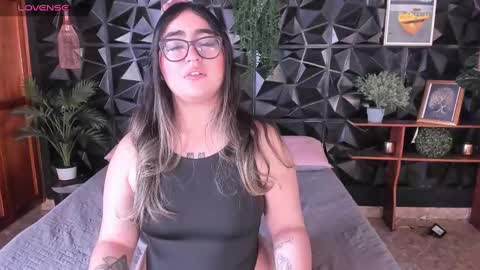 Snapshot of appril_foxx chatting on 10/01/25, 03:07 apprilfoxx online show from 10/01/25, 03:07