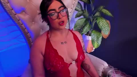 Snapshot of appril_foxx chatting on 10/29/25, 03:14 apprilfoxx online show from 10/29/25, 03:14