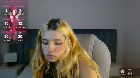 Snapshot of april__bunny chatting on 12/20/24, 02:05 April Bunny online show from 12/20/24, 02:05