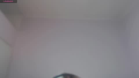 Snapshot of april__bunny chatting on 09/08/25, 07:46 April Bunny online show from 09/08/25, 07:46