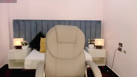 April Bunny online show from 03/18/26, 08:23