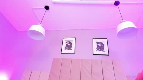 April online show from 01/21/25, 06:02