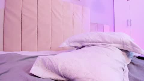 April online show from 02/19/25, 02:44