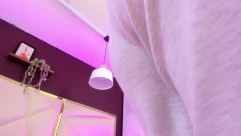 April online show from 10/08/25, 03:53