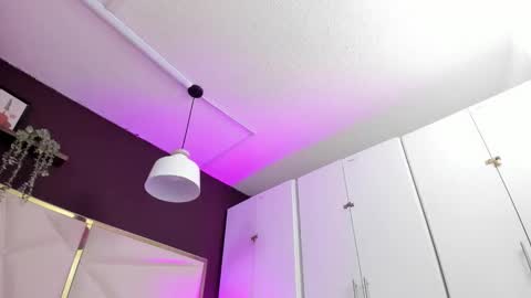 April online show from 11/08/25, 11:21